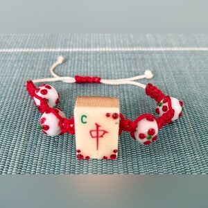 Artisan Red and Cream Mahjong Tile Beaded Bracelet